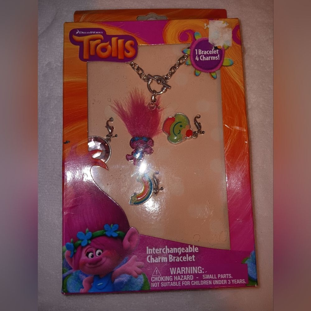Dreamworks Trolls Interchangeable Charm Bracelet